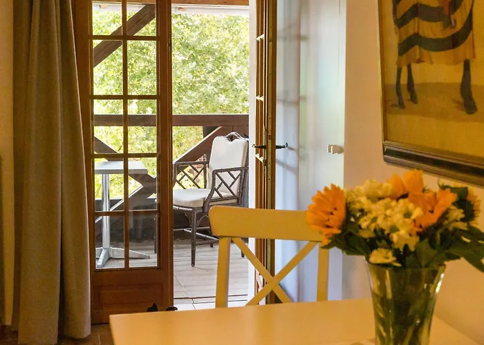 Burg Satzvey 乡村民宿